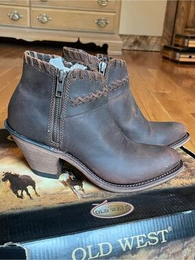 Old West Brown Leather Western Ankle Booties